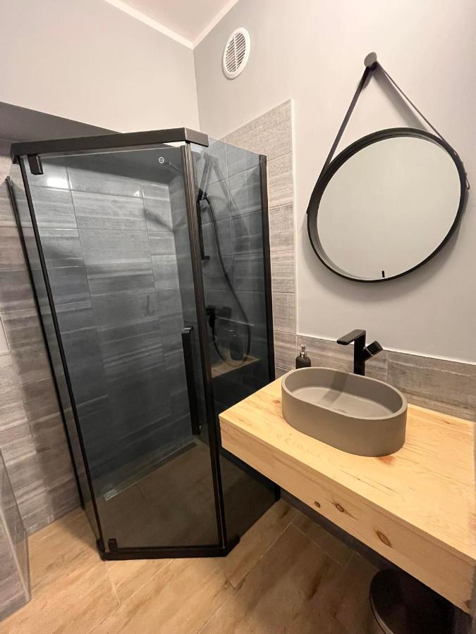 Hostel Woku Świebodzice Kültér fotó