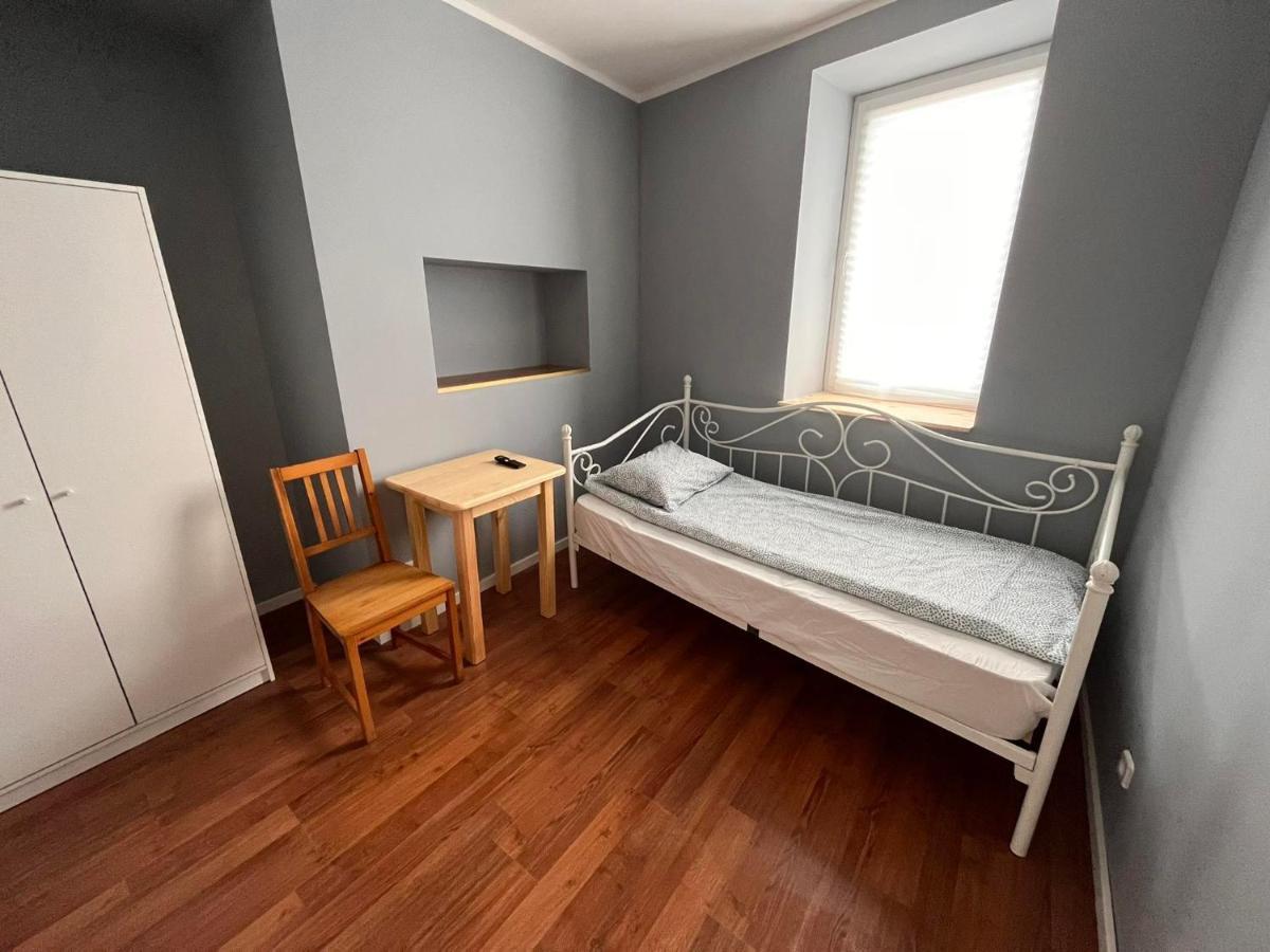 Hostel Woku Świebodzice Kültér fotó